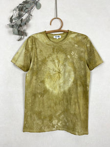 Hand-dyed T-shirt - Mustard Onion skins Natural