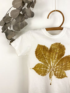 Hand dyed T-shirt - Chestnut Leaves' imprint Natural Size 98/104