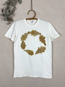 Hand dyed T-shirt - Oak Leaves' imprint Natural