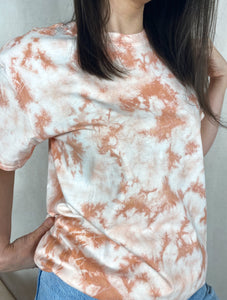 Hand-dyed T-shirt - Pink Deep Tie-dye Natural