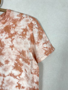 Hand-dyed T-shirt - Pink Deep Tie-dye Natural