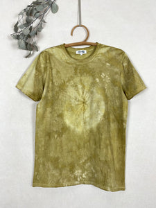 Hand-dyed T-shirt - Mustard Onion skins Natural