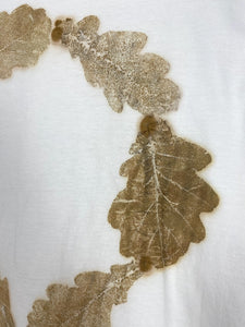 Hand dyed T-shirt - Oak Leaves' imprint Natural
