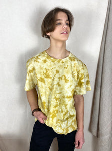 Hand dyed T-shirt - Yellow Tie-dye Natural