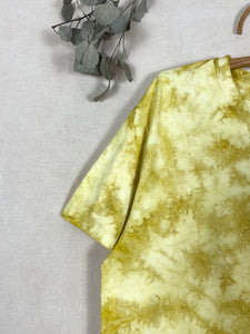 Hand dyed T-shirt - Yellow Tie-dye Natural