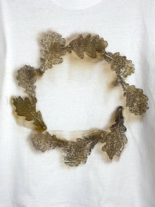 Hand dyed T-shirt - Oak Leaves' imprint Natural