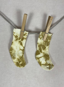 Hand dyed baby socks - Yellow Tie-dye Natural