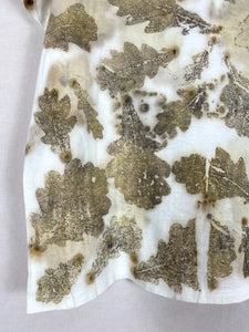 Hand dyed T-shirt - Oak Leaves' imprint Natural