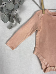 Hand dyed baby body - Pink Natural 0-3 month