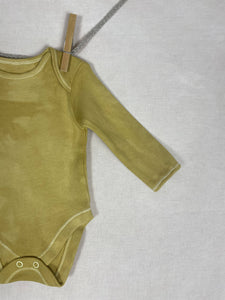 Hand dyed baby body - Yellow Natural 0-3 month
