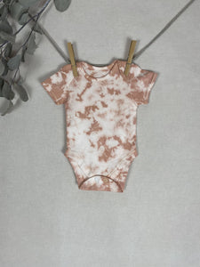 Hand dyed baby body - Pink Tie-dye Natural 0-3 month
