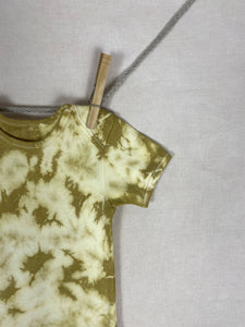 Hand dyed baby body - Yellow Tie-dye Natural 9-12 month