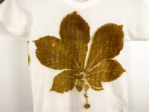 Hand dyed T-shirt - Chestnut Leaves' imprint Natural Size 110/116
