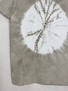 Hand dyed T-shirt - Grey Shibori Natural