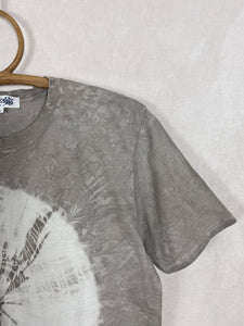 Hand dyed T-shirt - Grey Shibori Natural