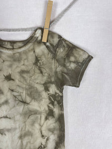 Hand dyed baby body - Khaki Tie-dye Natural 9-12 month