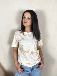 Hand-dyed T-shirt - Pink Light Tie-dye Natural